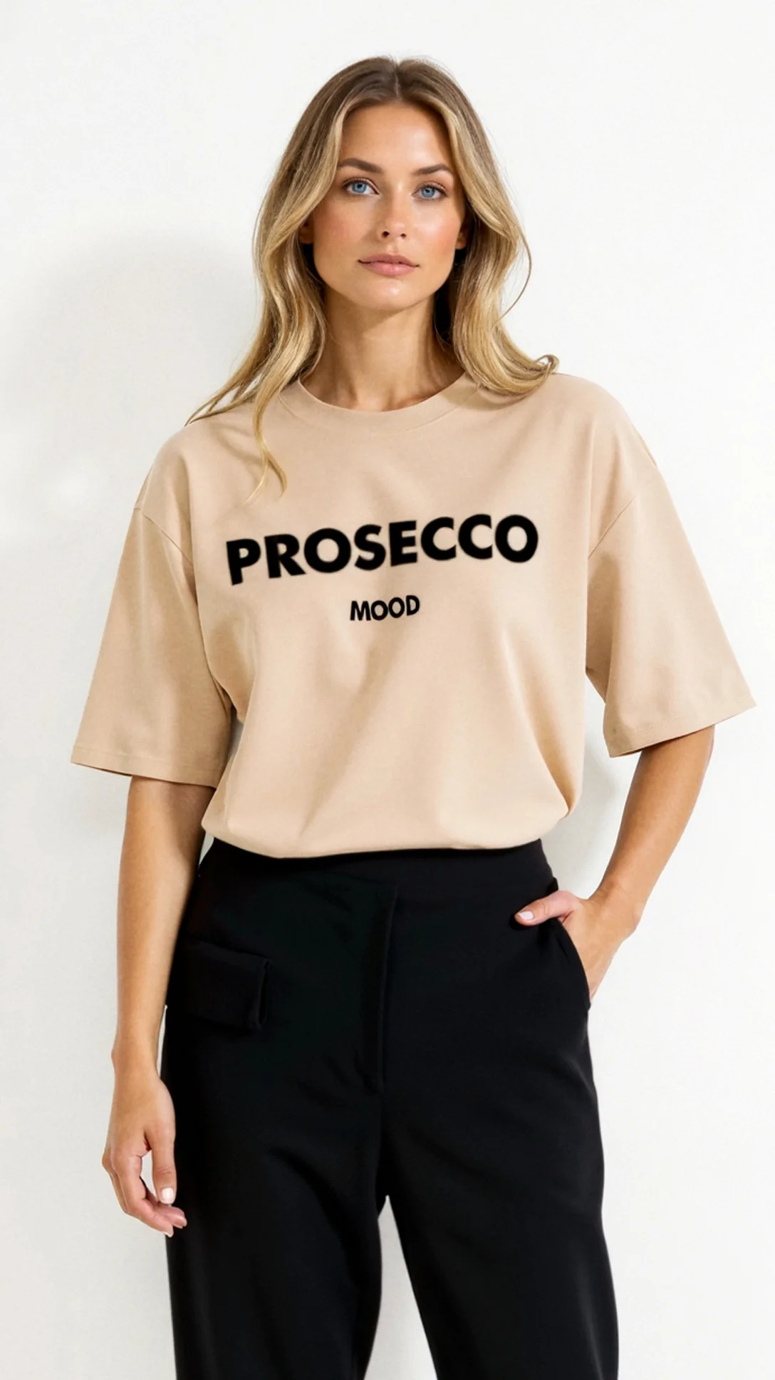 Delilah Oversized Graphic T-Shirt - Nextleian